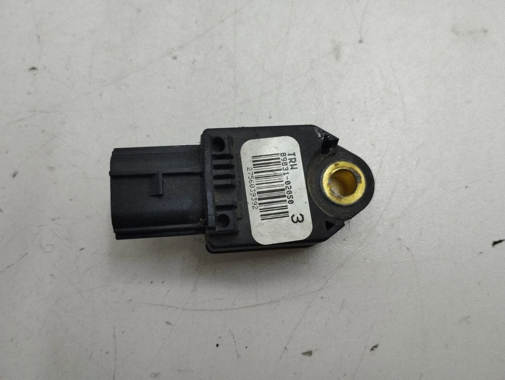 Drošības spilvenu trieciena sensors 8983102050