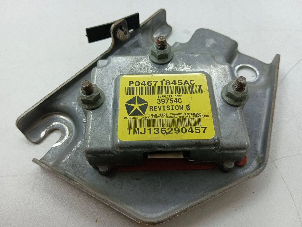 Drošības spilvenu trieciena sensors P04671845AC