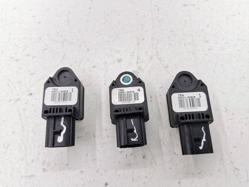 Drošības spilvenu trieciena sensors 8983102020