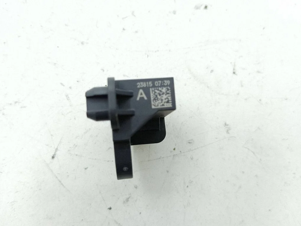 Airbag deployment crash/impact sensor 988303RA04