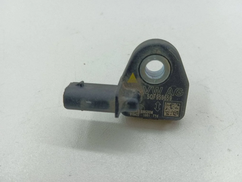 Drošības spilvenu trieciena sensors 5QF959659