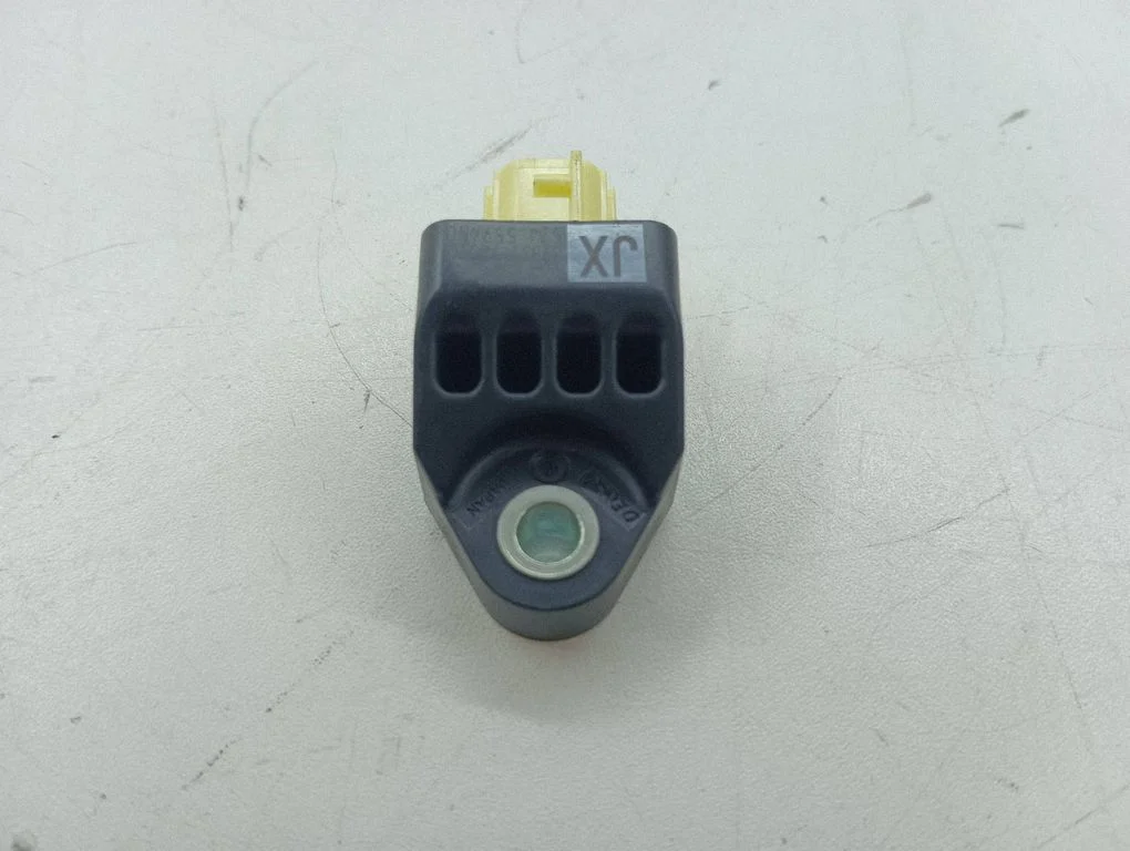 Drošības spilvenu trieciena sensors 8983178010