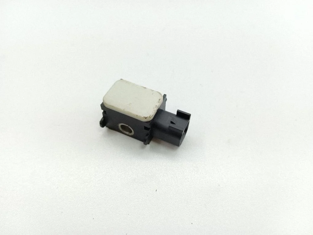 Turvapadja löögiandur 3M5T14B342AB