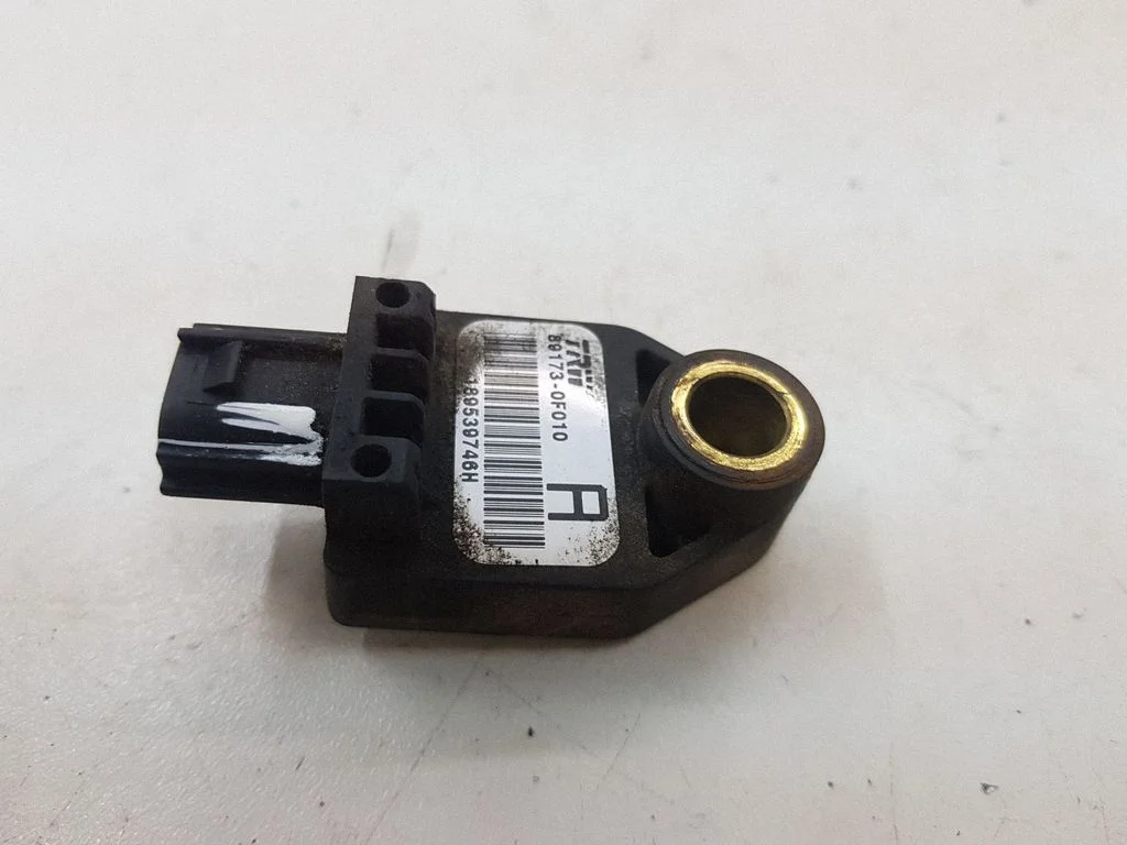 Drošības spilvenu trieciena sensors 891730F010