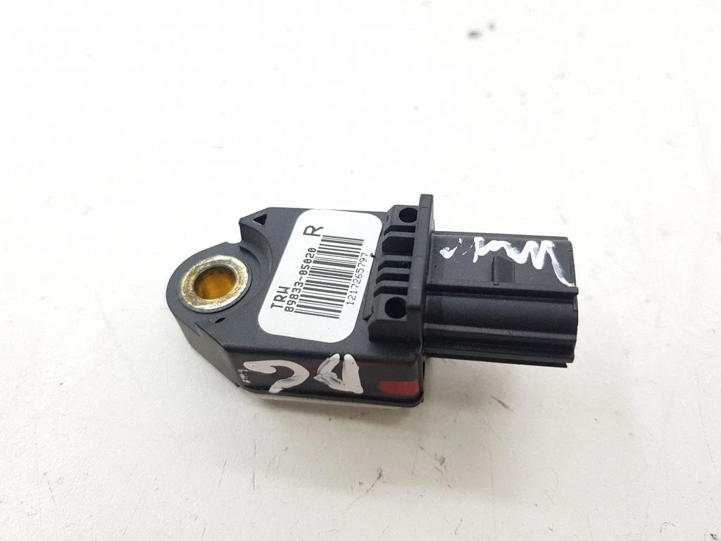 Drošības spilvenu trieciena sensors – Toyota Avensis T250 (2006-2009)