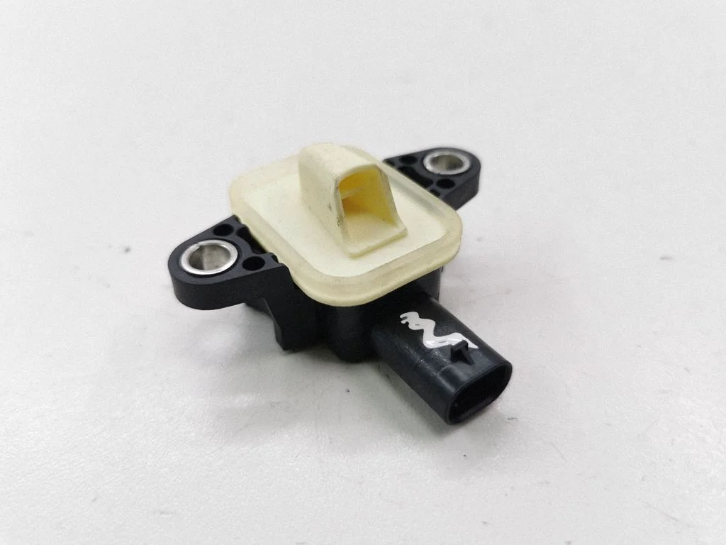 Airbag deployment crash/impact sensor 51943478