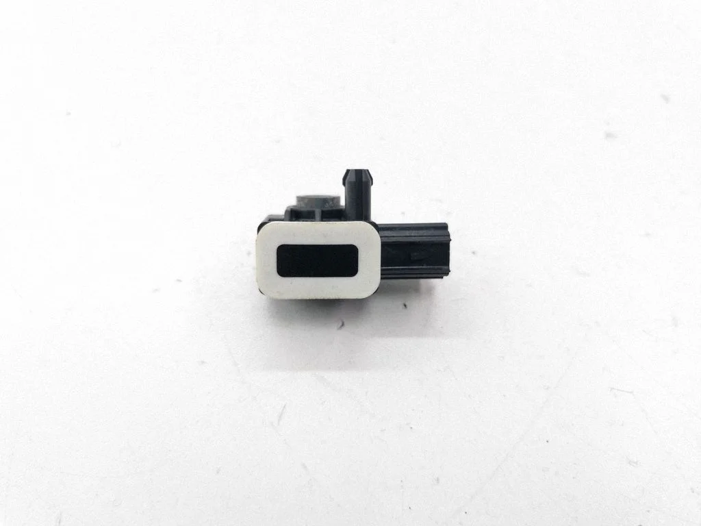 Airbag deployment crash/impact sensor – front right