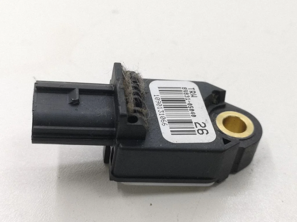 Airbag deployment crash/impact sensor 8983105030