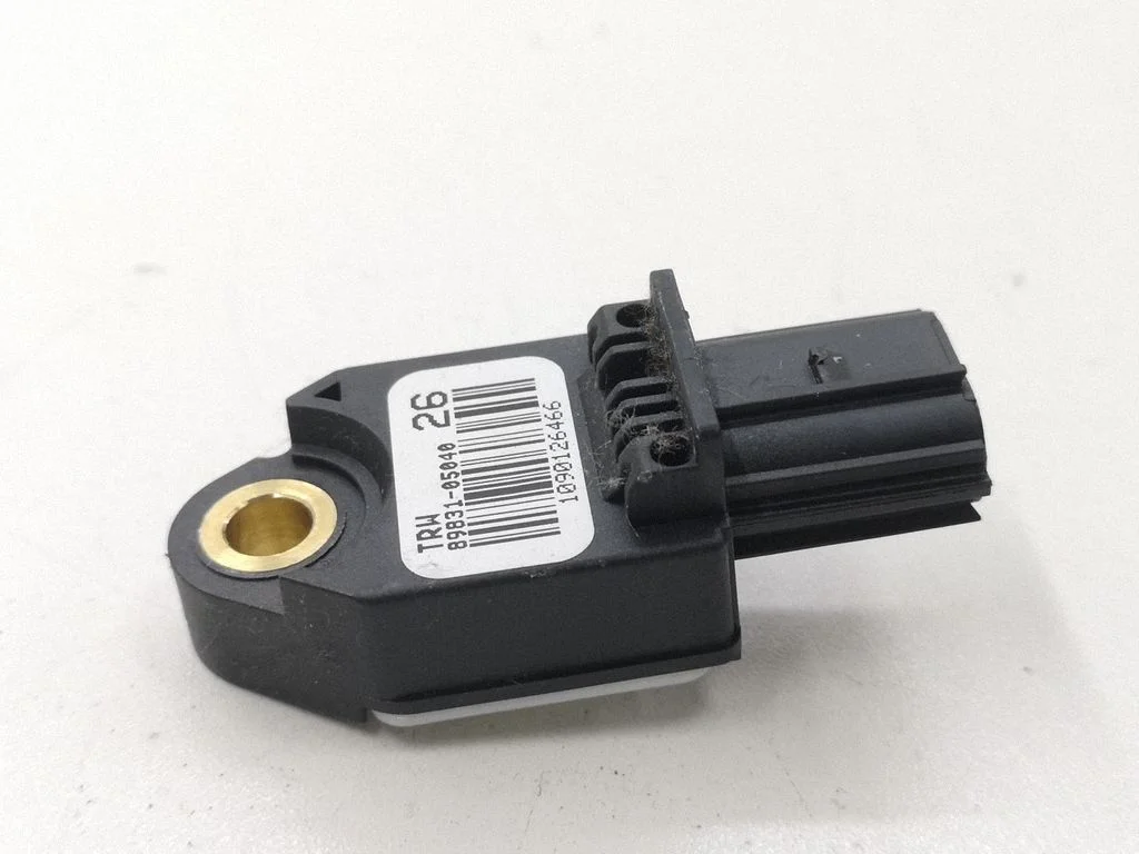 Airbag deployment crash/impact sensor 8983105040