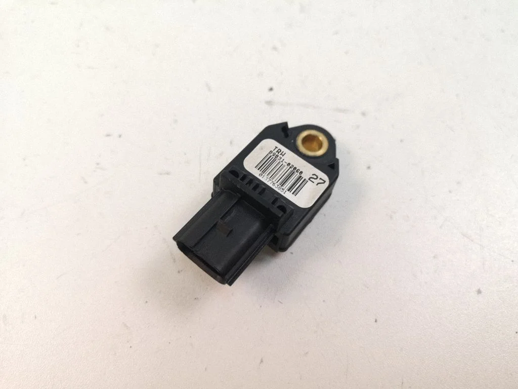 Drošības spilvenu trieciena sensors 8983102060
