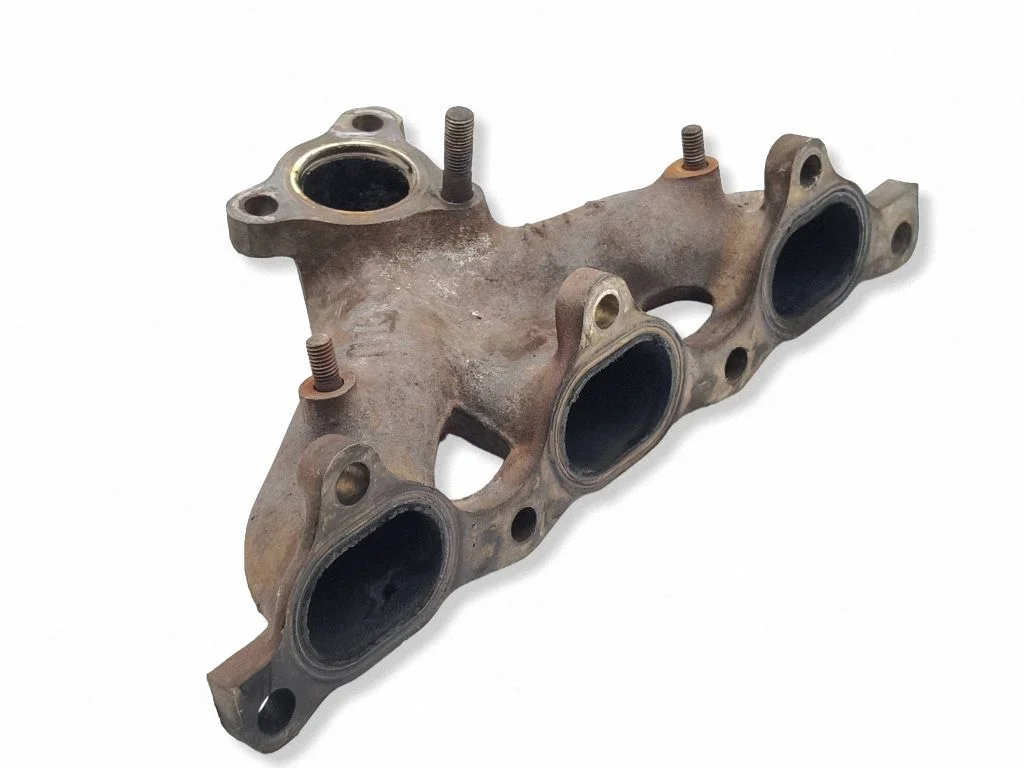 Exhaust manifold – rear