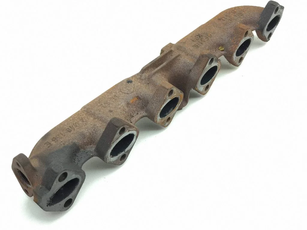 Exhaust manifold – BMW 5 Series E39 (1996-2003)
