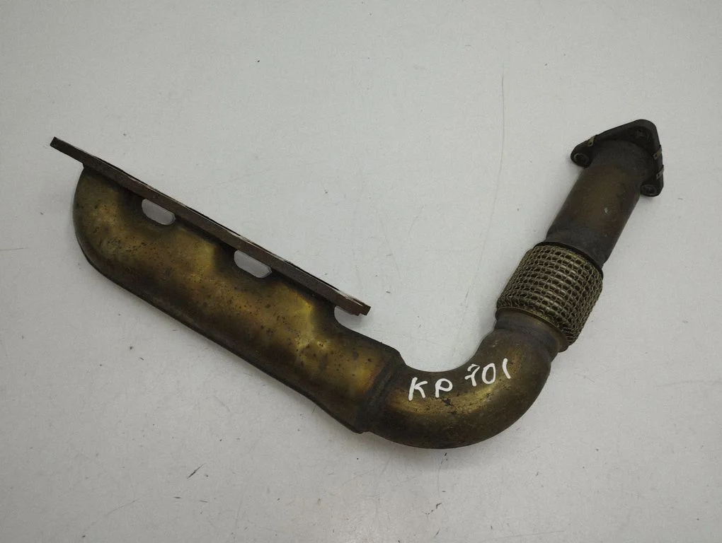 Exhaust manifold 05925303