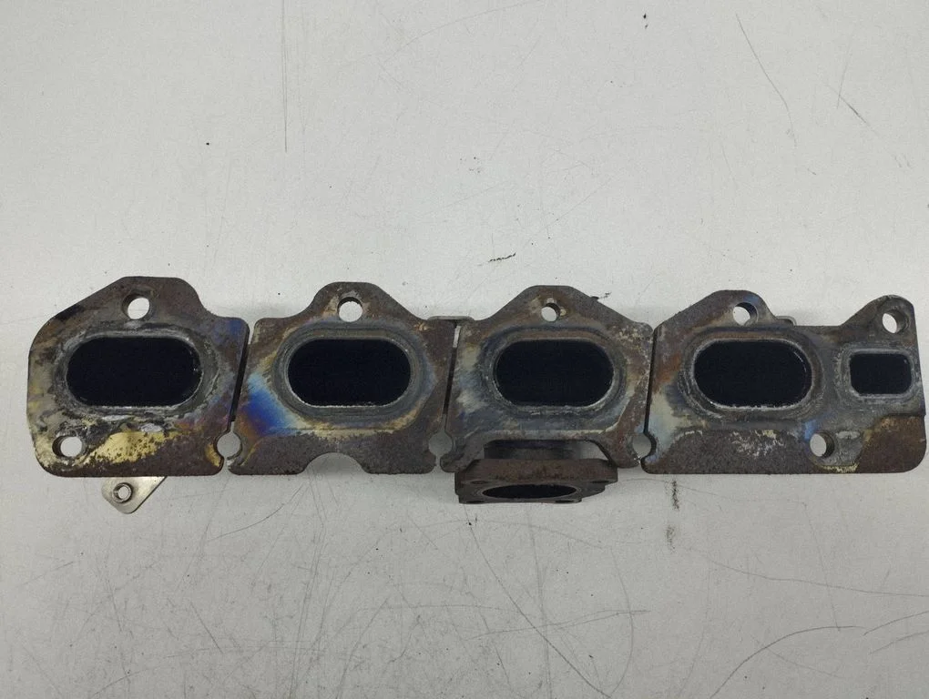 Exhaust manifold 00789793