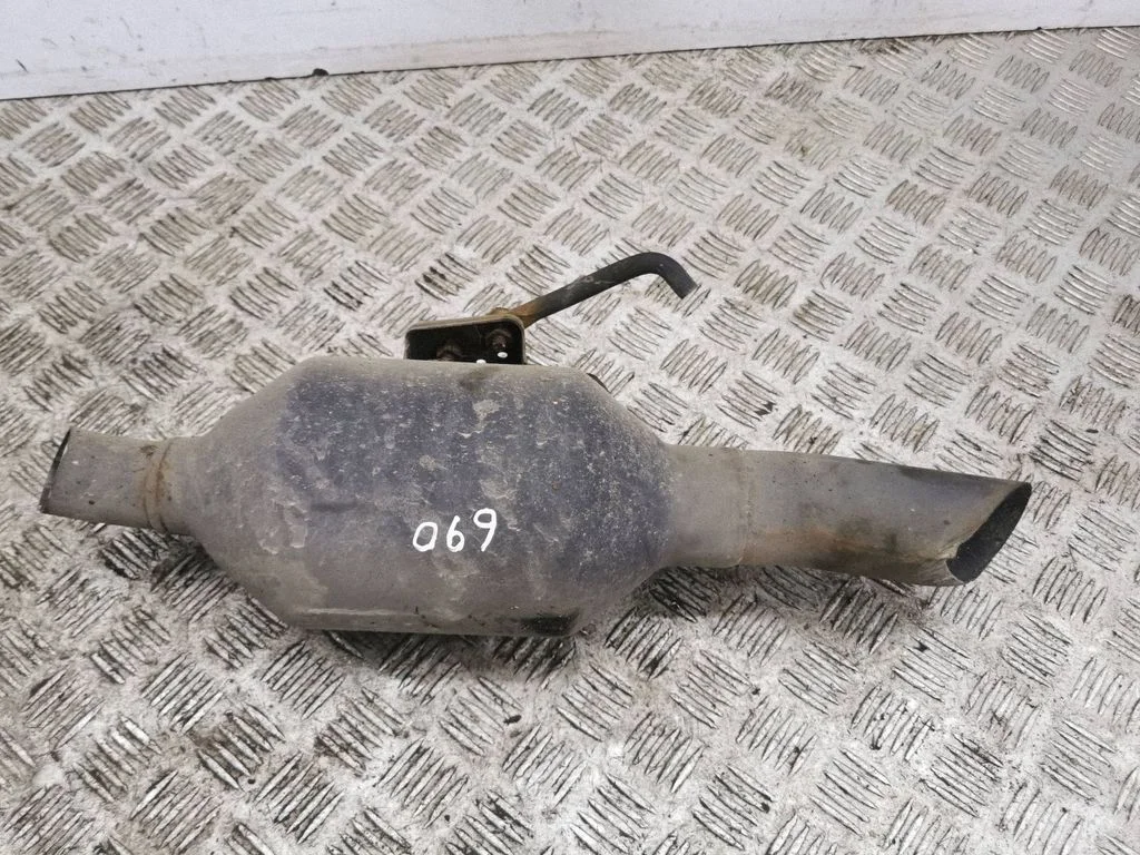 Muffler/silencer
