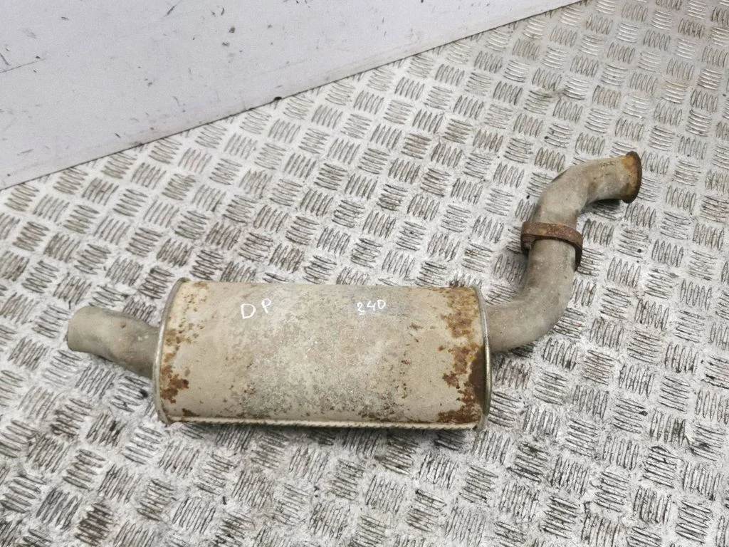 Muffler/silencer – right