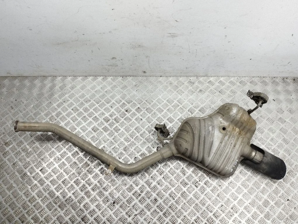 Muffler/silencer – right