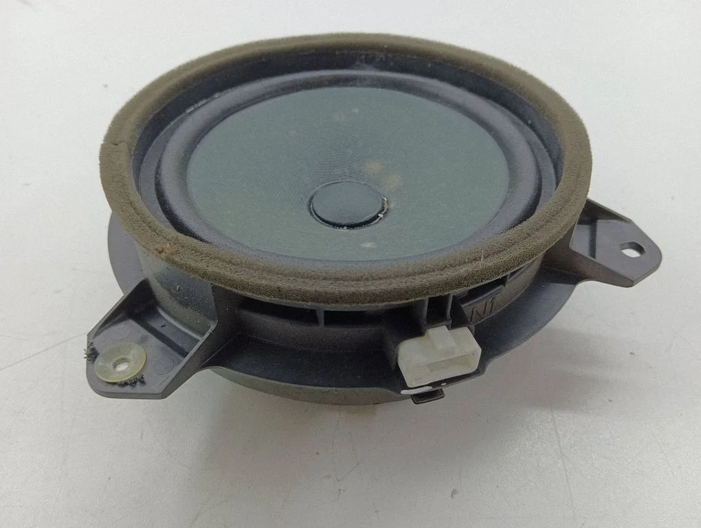 Rear door speaker 86160D370