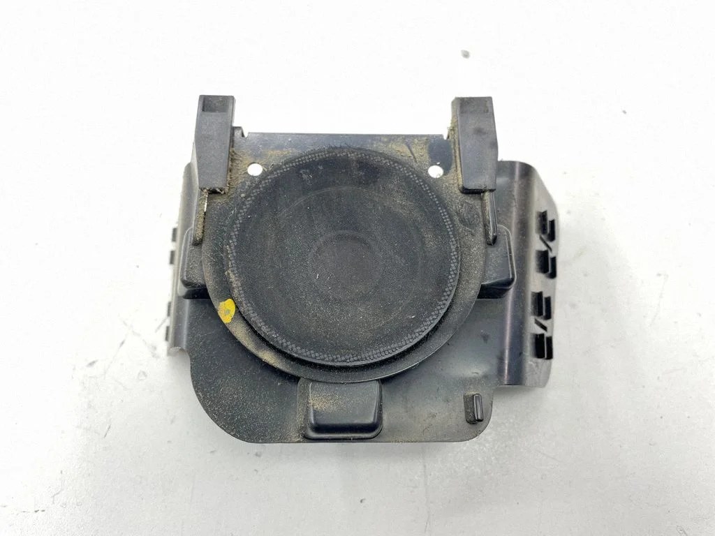 Rear door speaker – Chrysler Voyager (2008-2016)