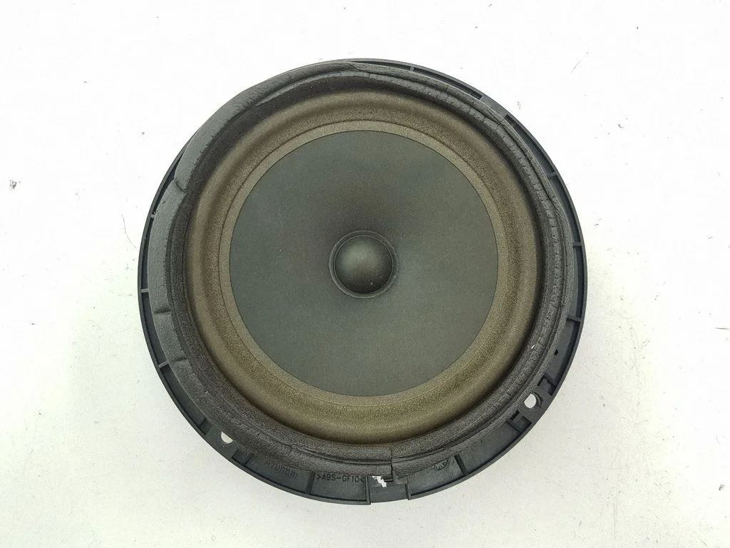 Rear door speaker – Hyundai i30 (2007-2012)
