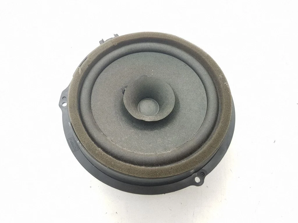 Rear door speaker 8A6T18808CC