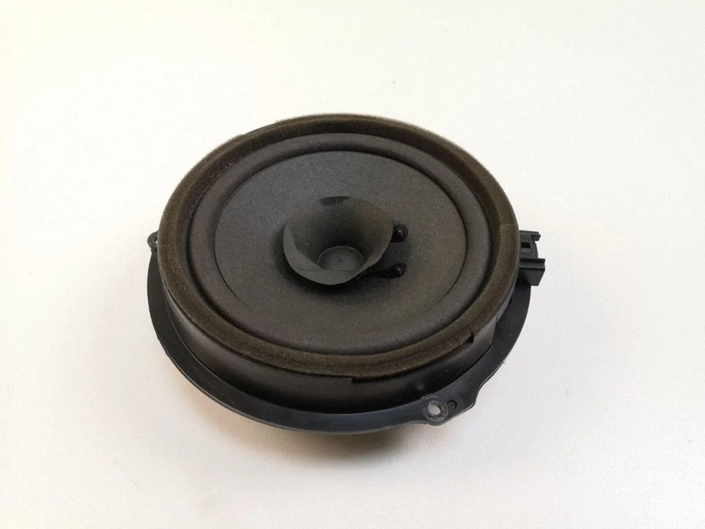 Rear door speaker 8A6T18808CC