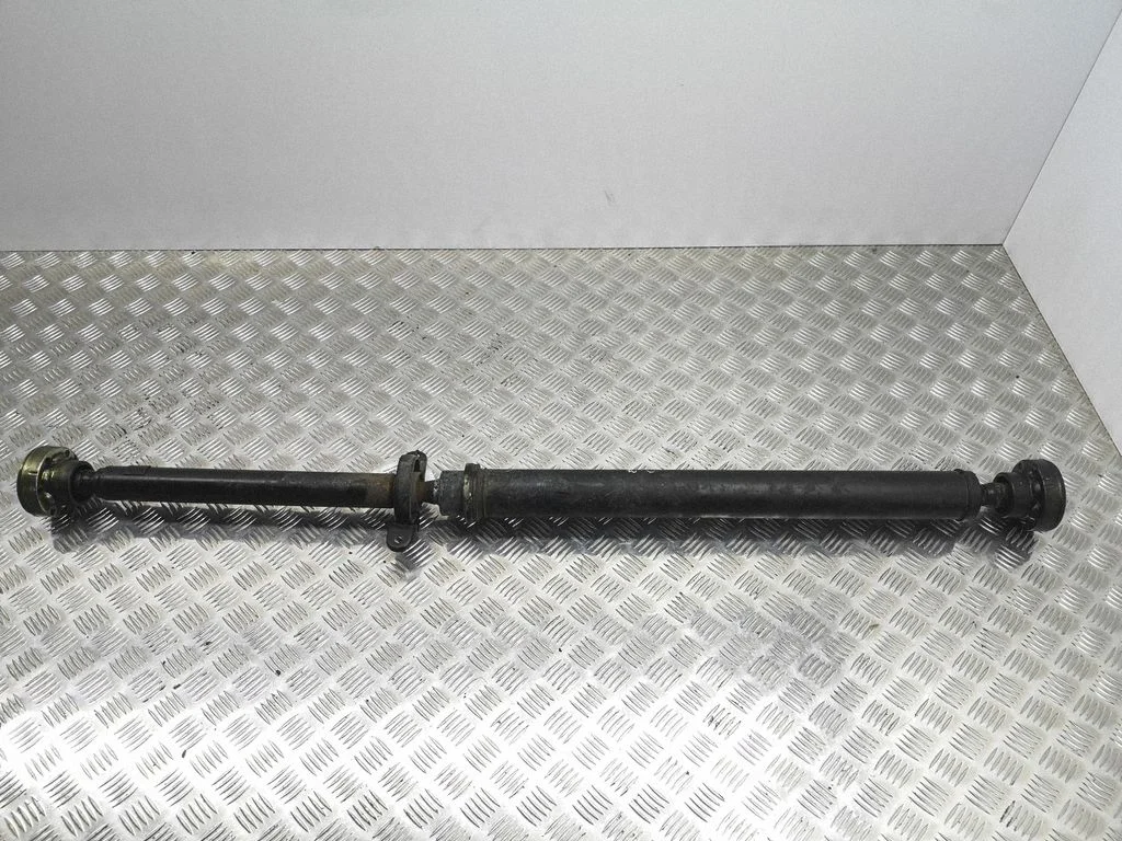 Kardaanvõll (komplekt) 7L8521102