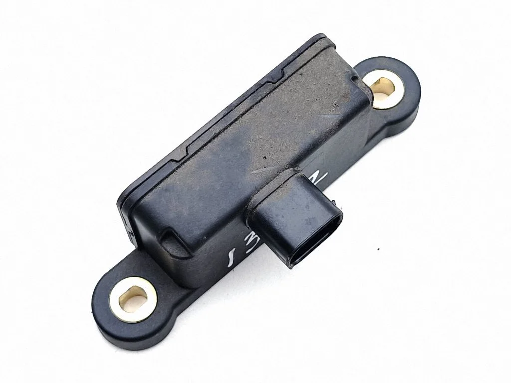 ESP acceleration yaw rate sensor – Nissan Juke II F16 (2019-)