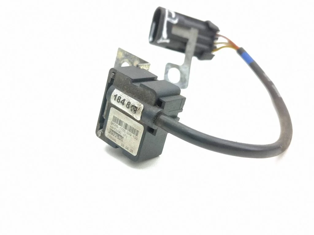 ESP (stabilitātes sistēmas) sensors (paātrinājuma sensors)