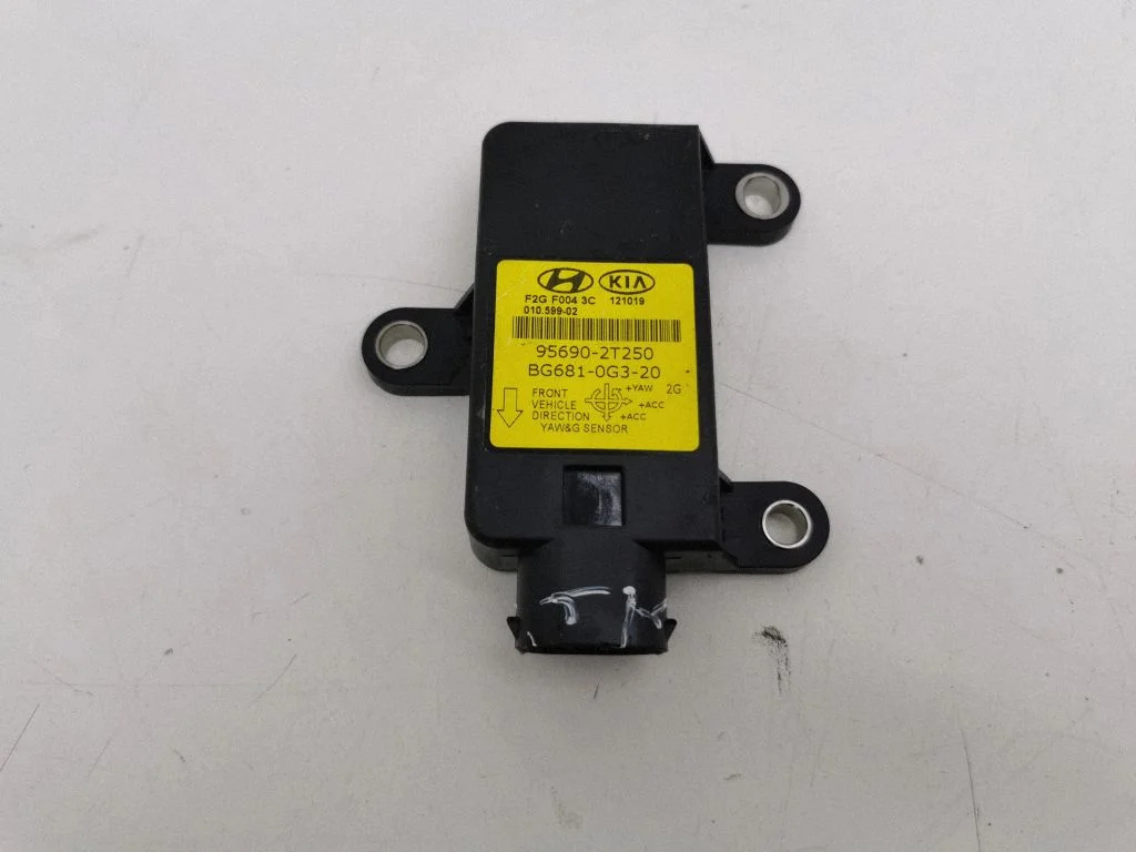 ESP (stabilitātes sistēmas) sensors (paātrinājuma sensors) – Hyundai i40 (2011-)