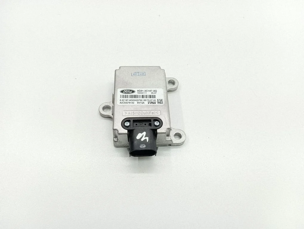 ESP (stabiilsussüsteemi) andur (pöördekiirusandur) 6G913C187AG