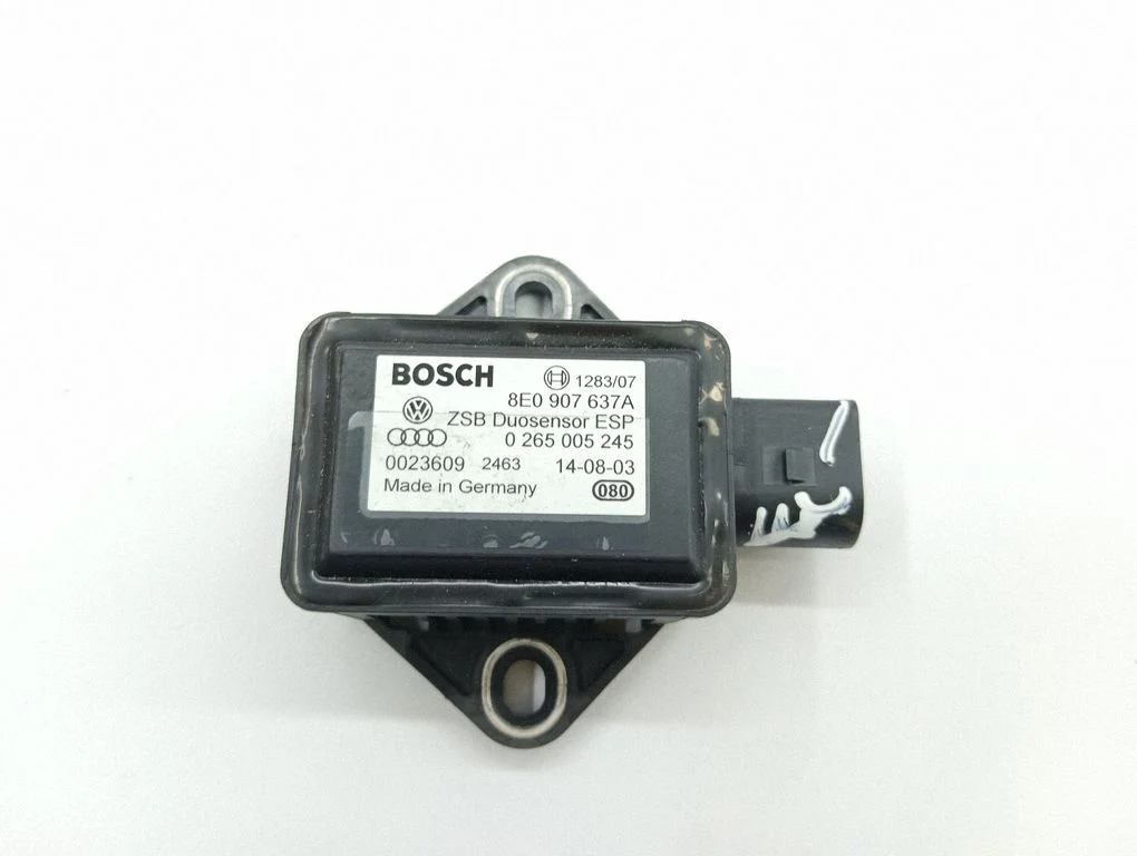 ESP (stabilitātes sistēmas) sensors (paātrinājuma sensors) 8E0907637A