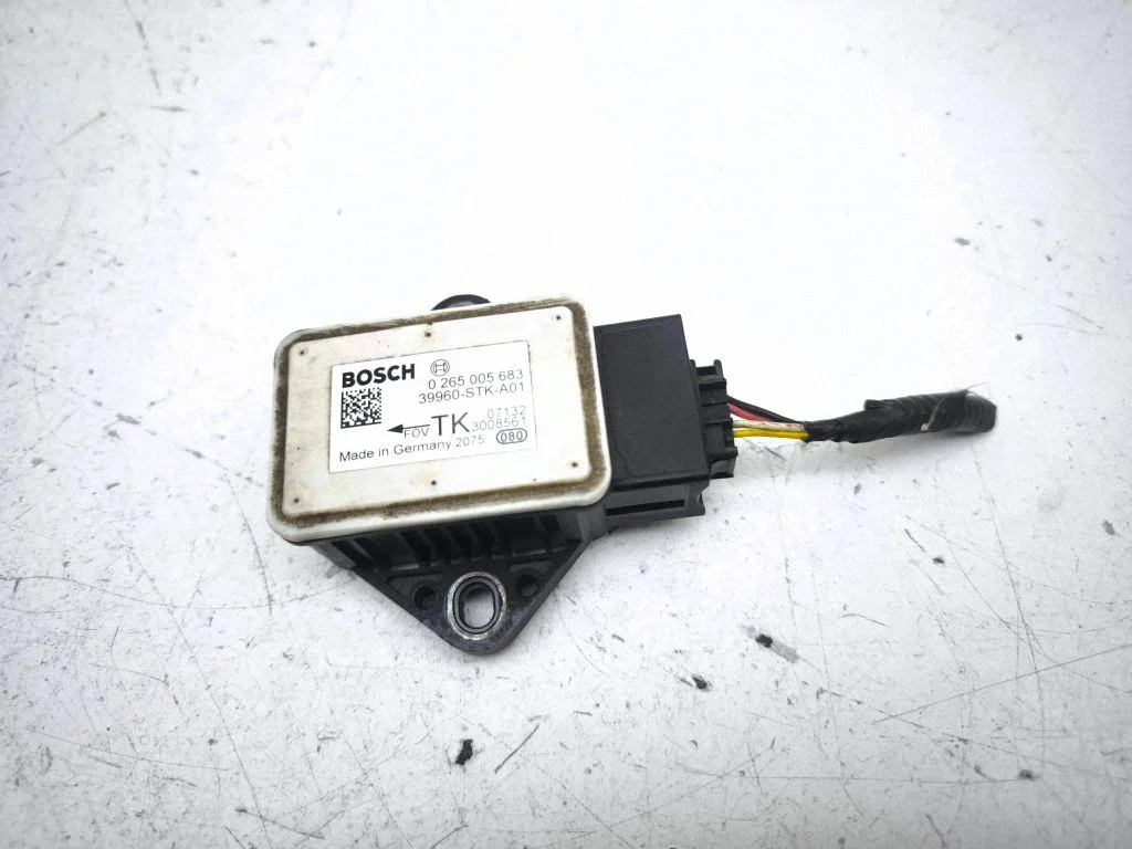 ESP acceleration yaw rate sensor – Honda CR-V (2007-2012)