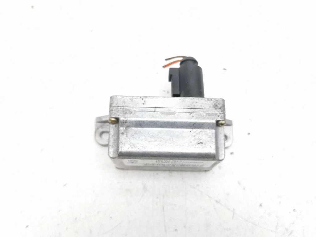 ESP acceleration yaw rate sensor – Porsche Cayenne (9PA) (2002-2010)