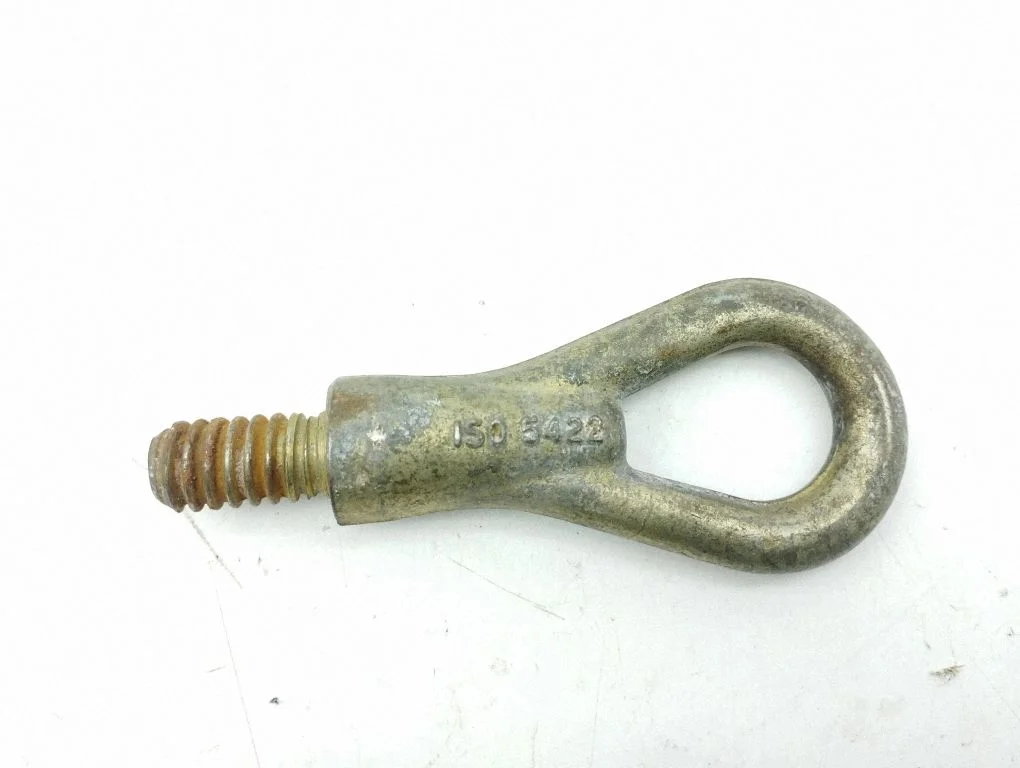 Towing hook eye – Chrysler Voyager (2004-2007)