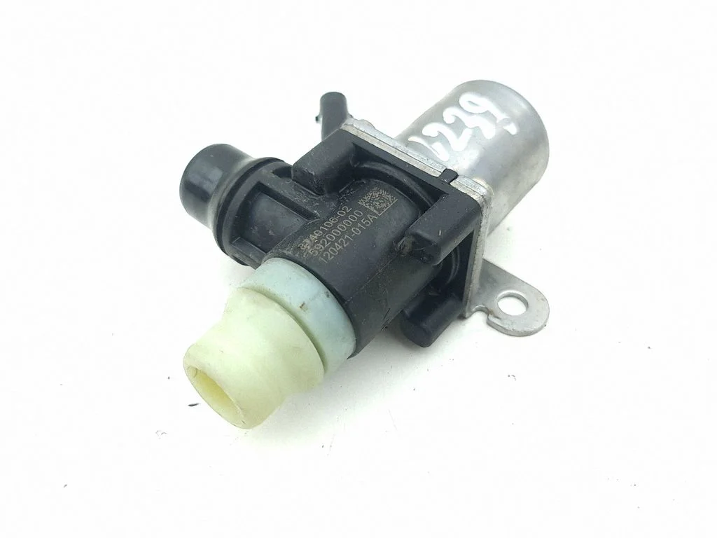 Coolant heater control valve 8740106