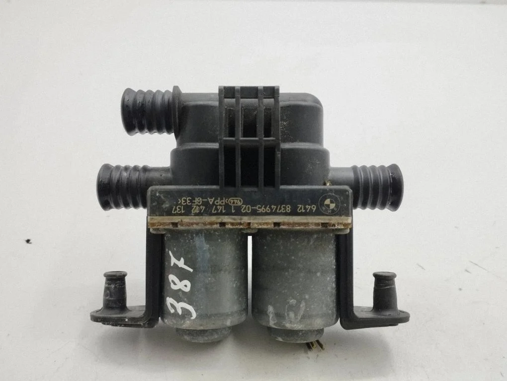 Coolant heater control valve – BMW X5 E53 (1999-2006)