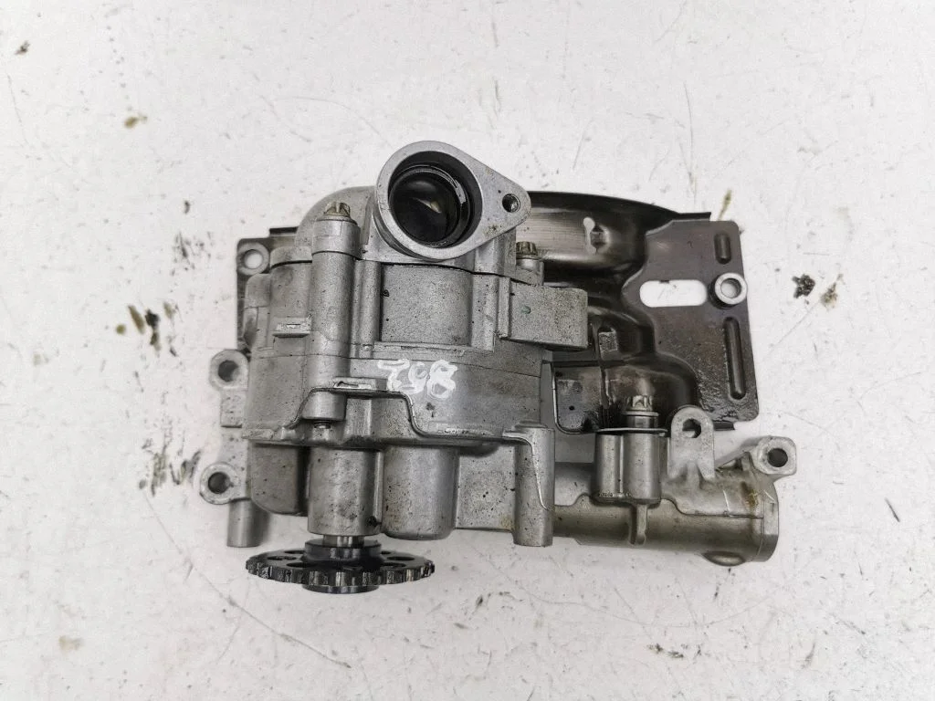 Oil pump – Mercedes-Benz A-Class W169 (2004-2012)