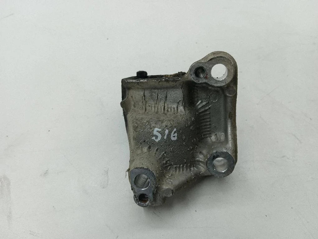 Driveshaft support bearing bracket 9680276880