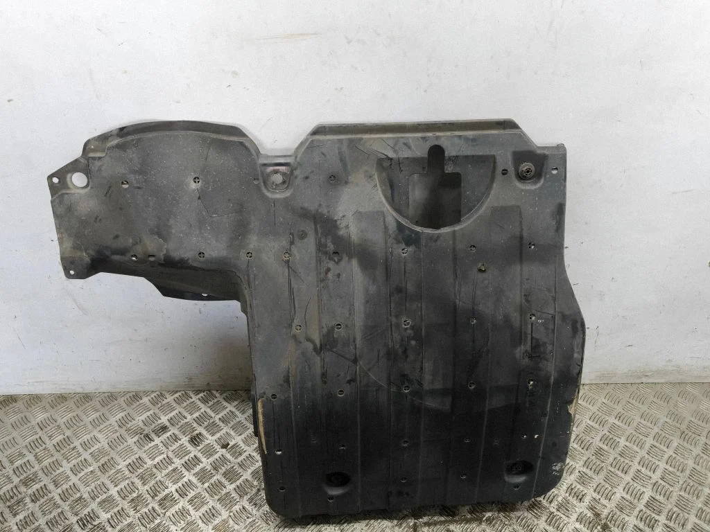 Rear underbody cover/under tray 74646T7W