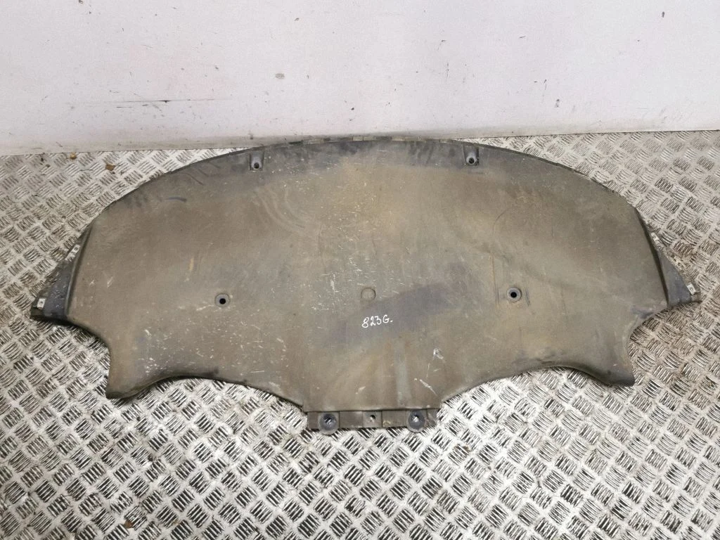Rear bumper underbody cover/under tray