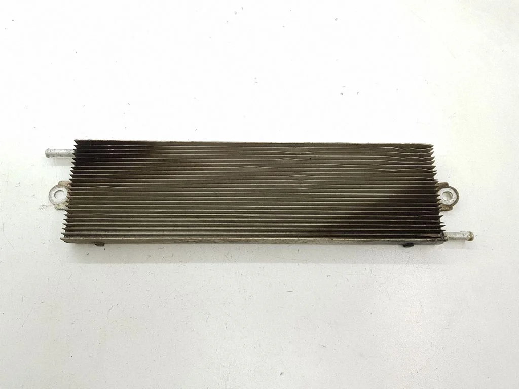 Kütuse jahuti (radiaator) – Mitsubishi Outlander (2013-2021)