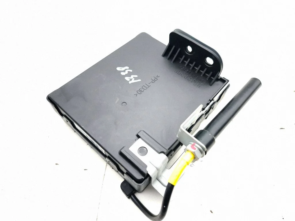 Imobilaizera vadības bloks 954002B480
