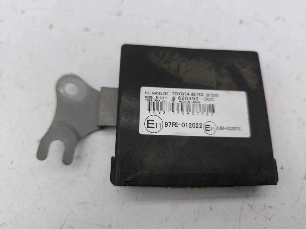 Immobilizer control unit/module – Toyota Corolla Verso AR10 (2004-2009)