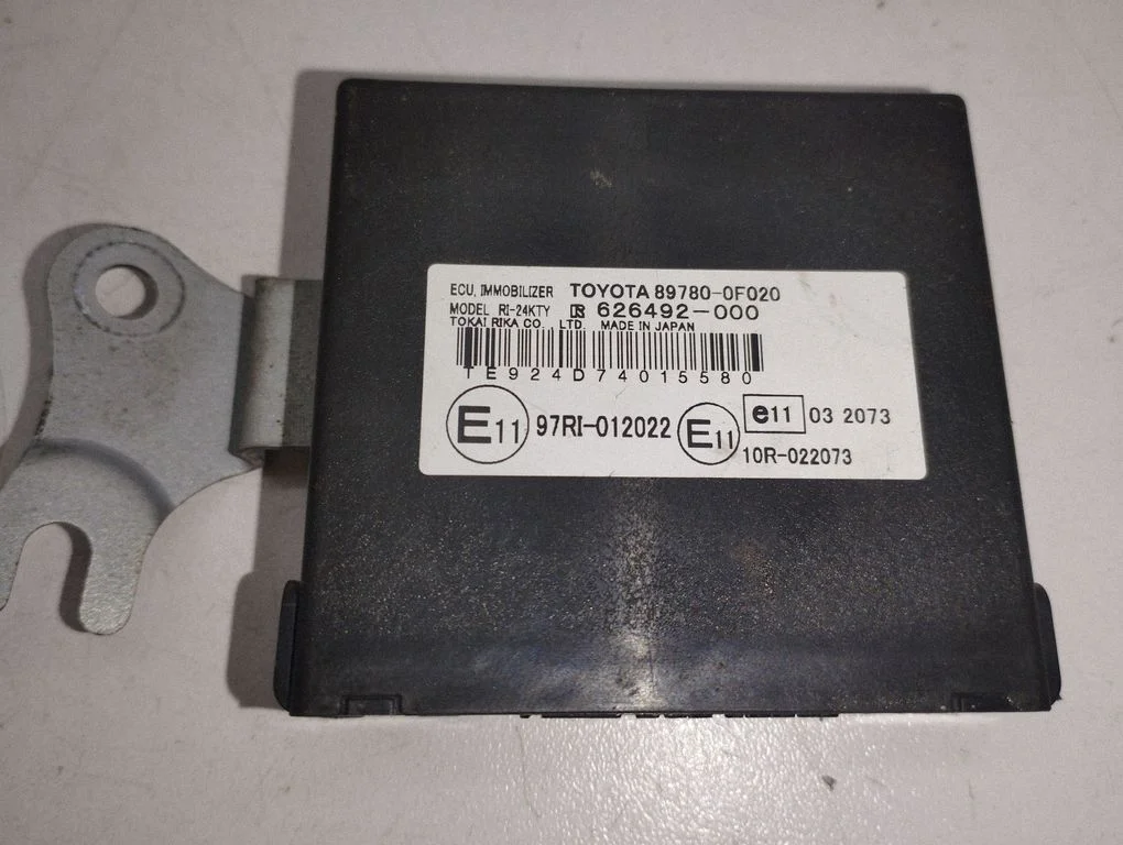 Immobilizer control unit/module – Toyota Corolla Verso AR10 (2004-2009)