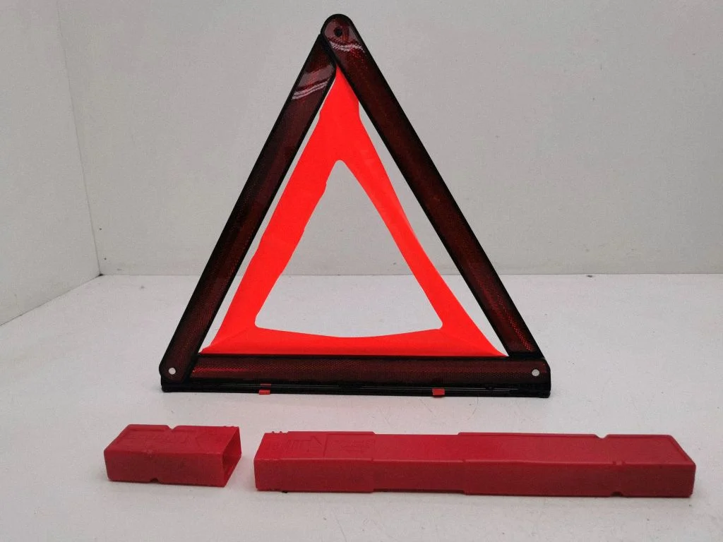 Emergency warning sign – Audi A7 S7 4G (2011-2017)