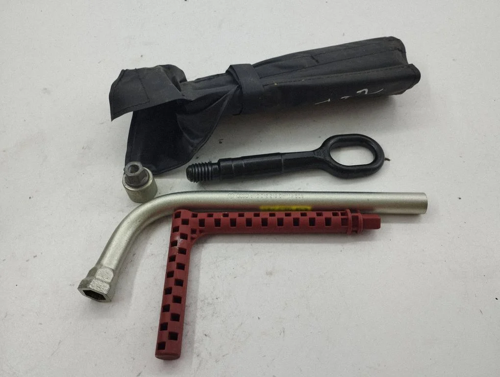 Tool set 8N0012219