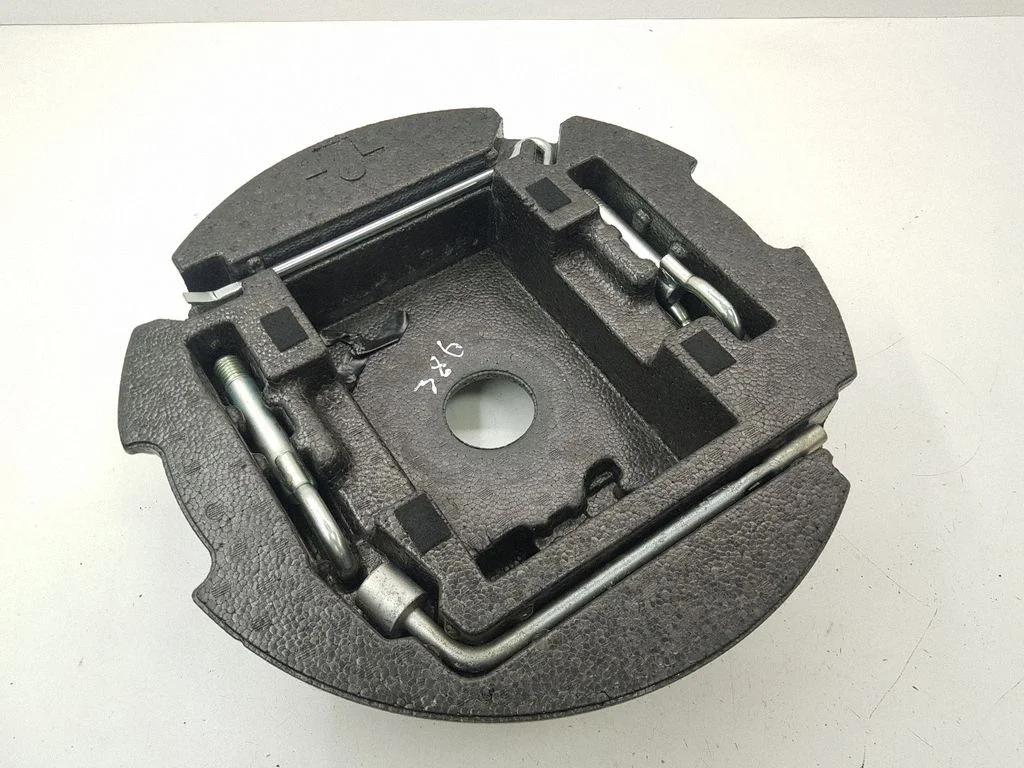 Tööriistakomplekt EH4468802D