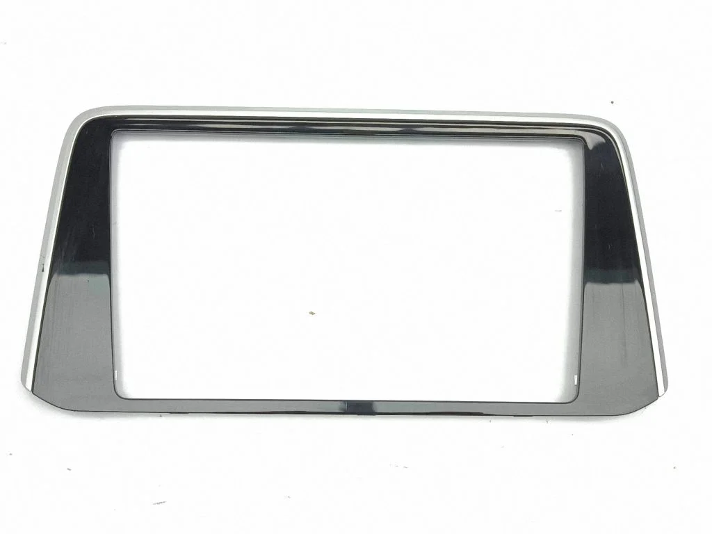 Raadio/navigatsiooni viimistlus 2GA858418