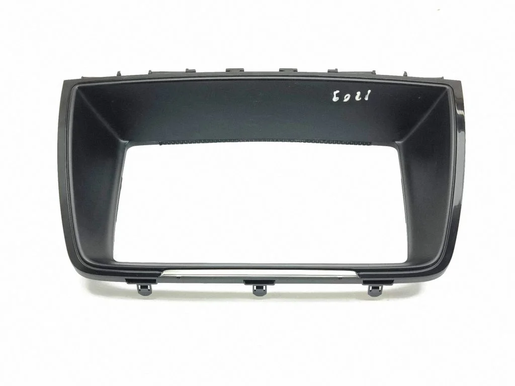 Radio/navigācijas apdare – Mazda 6 (2008-2013)